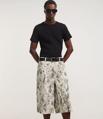Bermuda Super Baggy en Sarga con Bolsillos Laterales Camuflada 5