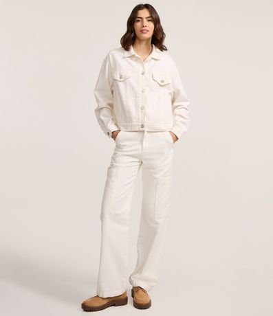 Campera Trucker en Sarga con Solapas en los Bolsillos 2