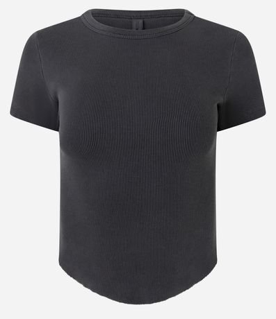 Blusa Acanalada en Rib Desteñida con Bajo Redondo 4