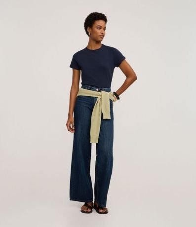 Blusa Slim Básica en Algodón Peruano con Cuello Redondo 2