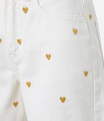 Short Mom Cintura Alta en Jeans con Bordado Corazones 6