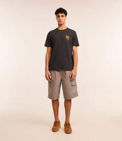 Remera Comfort en Algodón con Estampa de Mapa y Lettering Outsd Discoveries 2