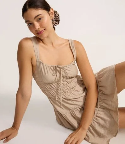 Vestido Evasê Corto con Lazo y Babados 4