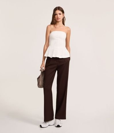 Pantalón Recto en Sastrería con Cinturón Medio