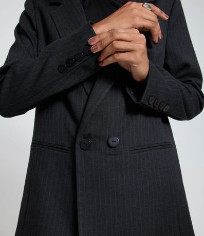 Blazer Largo Listrado con Riscas de Giz 3