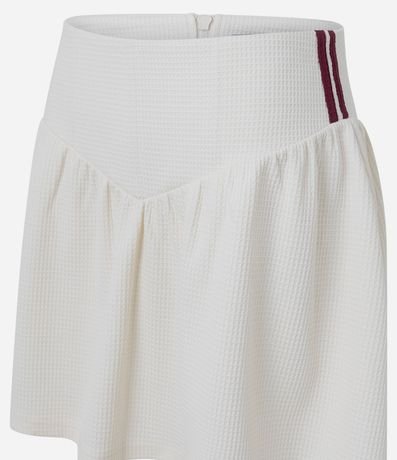 Short Pollera en Malla Waffle con Rayas Laterales 5