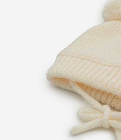 Gorro Infantil en Efecto Punto con Pompón y Cuerditas - Talle RN a 12 Meses 2