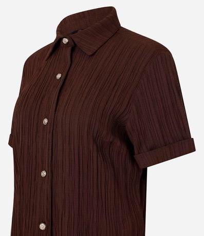 Camisa Texturizada en Viscosa con Botones Diferenciados 8