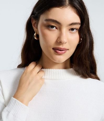 Blusa Slim en Punto Chenille con Cuello Redondo 3