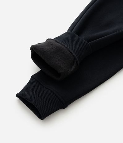 Pantalón Infantil con Bolsillo Cargo y Estampado Hot Wheels – Talle 4 a 10 años 4