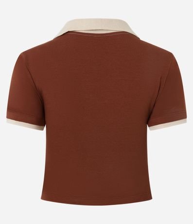 Blusa Polo en Cotton con Cuello Contrastante y Fruncido Lateral 5