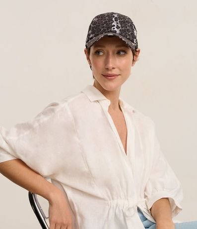 Gorra Aba Curva en Sarga Estampa Animal Print Leopardo