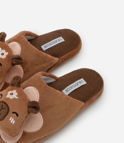 Pantufla Infantil Fleece con Carpincho Divertido Aplicado – Talle 29 a 36 2