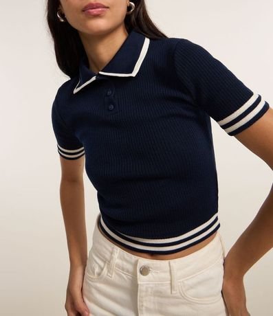 Blusa Polo en Punto con Rayas Contrastantes 3