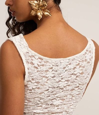 Blusa en Encaje con Cuello Redondo 5