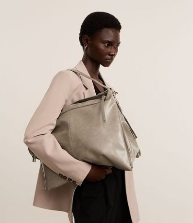 Cartera Hobo Grande Desestructurada con Correas Dobles