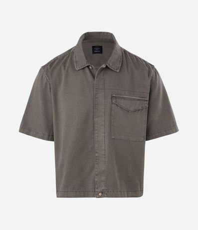 Camisa Overboxy en Sarga con Bolsillo Sobre Delantero