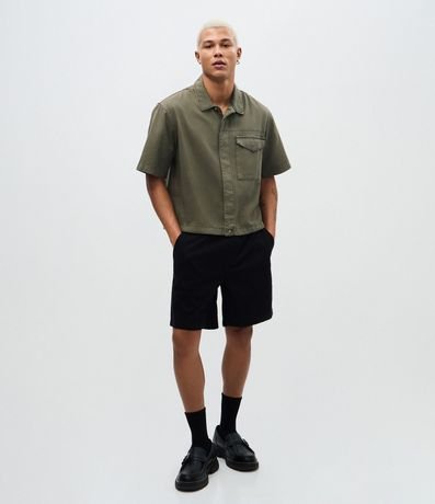 Camisa Overboxy en Sarga con Bolsillo Sobre Delantero 2