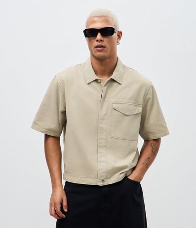 Camisa Overboxy en Sarga con Bolsillo Sobre Delantero