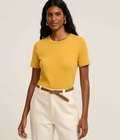 Blusa Básica Ajustada en Rib con Cuello Redondo 6