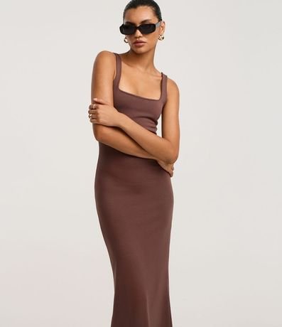 Vestido Midi Musculosa y Punto Roma con Escote Cuadrado