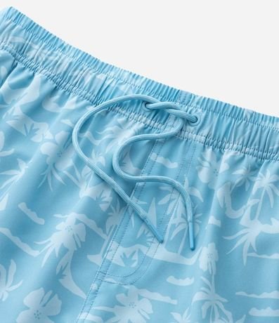 Bermuda Playera en Microfibra con Estampa de Palmeras 6