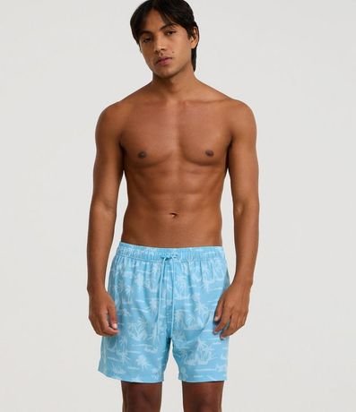 Bermuda Playera en Microfibra con Estampa de Palmeras