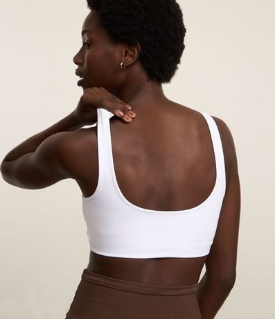 Top Deportivo en Poliamida sin Copa y con Escote Redondo 3