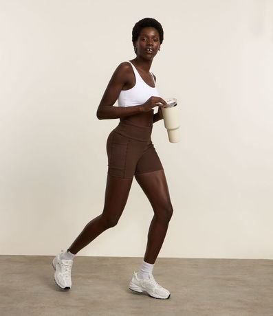 Bermuda Deportiva en Poliamida con Cintura Plegada con Textura