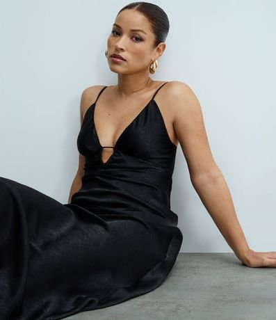 Vestido Sleep Dress New Midi Satinado con Escote Profundo 4