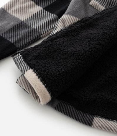 Saco Infantil en Fleece con Estampa de Cuadros y Capucha – Talle 5 a 14 años 7