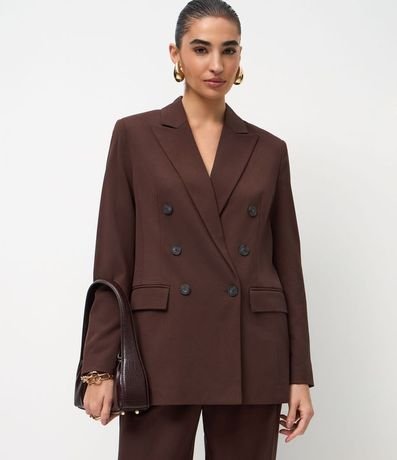 Blazer Alargado en Sastrería con Botones