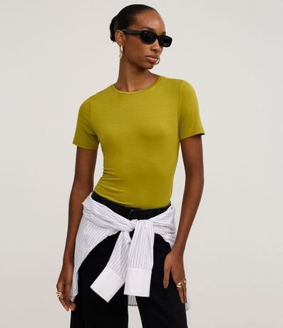 Blusa Básica en Viscosa con Escote Redondo