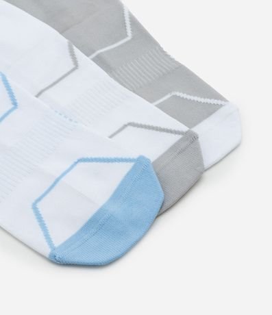 Kit 03 Medias Cano Mediano Deportivas en Poliamida con Estampado Geométrico 4