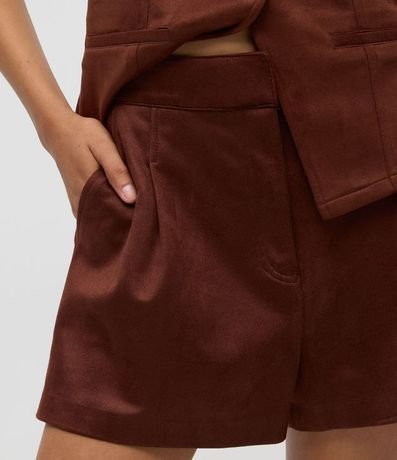 Short Evasê en Gamuza con Pliegues 3