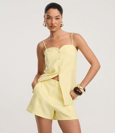 Short Sastre Cintura Alta en Viscosa con Frisos 2