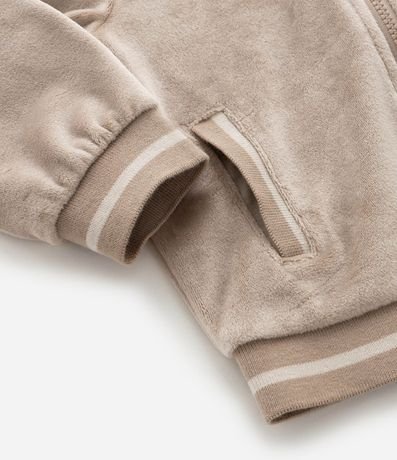 Conjunto Infantil en Plush con Campera Bordada y Pantalón – Talle 0 a 18 Meses 11