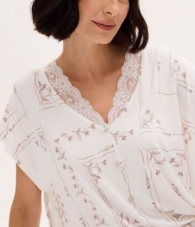 Pijama Capri Peach Touch con Encaje y Estampado Floral 3