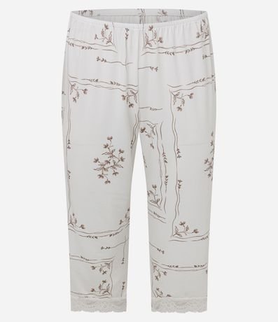 Pijama Capri Peach Touch con Encaje y Estampado Floral 4