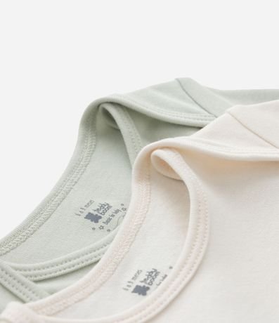 Kit 02 Bodies Infantiles en Suedine Básicos - Talle RN a 12 Meses 4