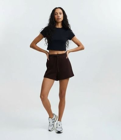 Short Básico en Microfibra con Bolsillos