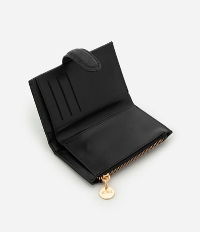 Billetera Sobre Mediana con Solapa y Cremallera Contrastante 5