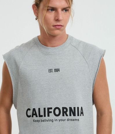 Musculosa Boxy en Algodón con Estampa Lettering California 4