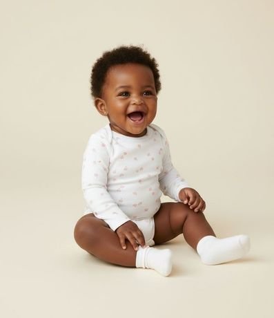 Conjunto Infantil Floral con Body y Pantalón Osito – Talle RN a 18 Meses