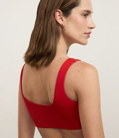 Top Deportivo en Microfibra con Torcido en el Busto 3