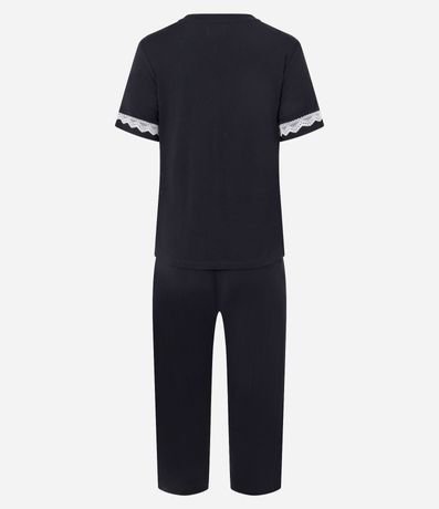 Pijama Largo en Viscosa con Encaje y Pantalón Capri 7