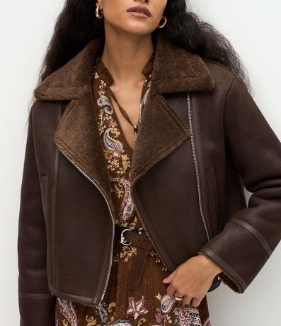 Campera Gamulan Pesada en Pu con Forro de Pelo 6