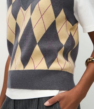 Chaleco Corto en Punto con Estampa de Cuadros 4