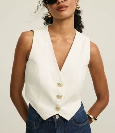 Chaleco en Sarga con Botones de Escudo y Pences 4