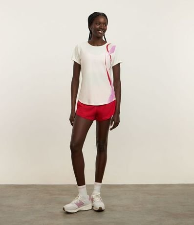 Remera Deportiva en Helanca con Estampa de Ondas Verticales 2